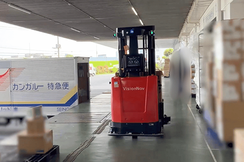 自動運転フォークリフト：物流業界の未来を切り拓く新技術